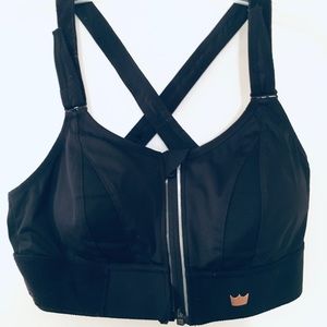 SheFit Sports Bra